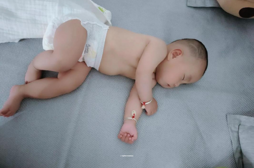 海宁宝宝鼻子不通气